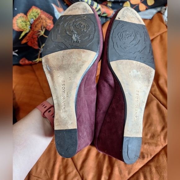 Taryn Rose Keshy Wedge Slip Ons Port Wine Suede 8.5M - Picture 5 of 10